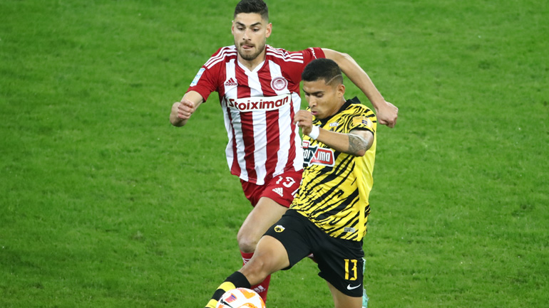 Πράξη πρώτη στα ημιτελικά του Κυπέλλου – ΑΕΚ και Ολυμπιακός κοντράρονται στη Νέα Φιλαδέλφεια μετά από δύο δεκαετίες!