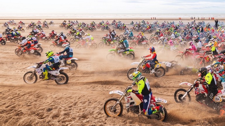 Παγκόσμιο Κύπελλο αγώνων στην άμμο, με ναυαρχίδα το Enduropale du Touquet Pas-de-Calais
