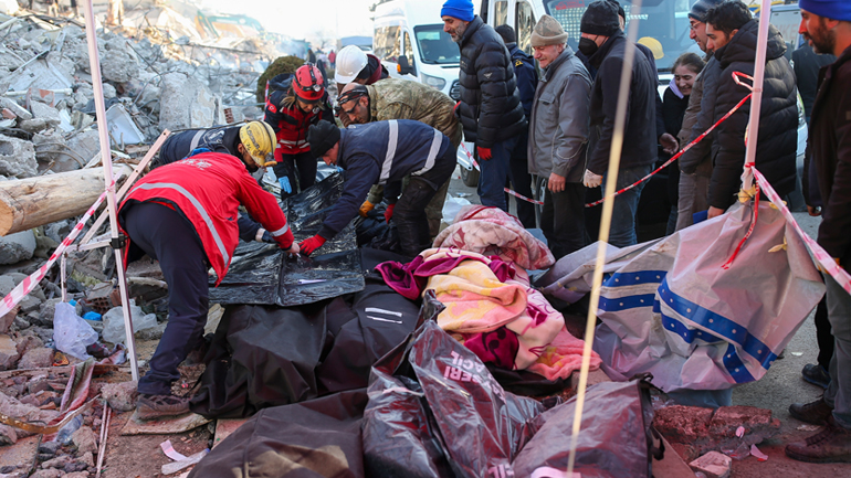 Γερμανία – Βρετανία αυξάνουν την ανθρωπιστική βοήθεια στις πληγείσες περιοχές της Συρίας που ελέγχουν αντικαθεστωτικοί