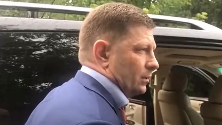 Πρώην κυβερνήτης περιοχής της Ρωσίας καταδικάστηκε σε 22 χρόνια κάθειρξη Πρώην κυβερνήτης περιοχής της Ρωσίας καταδικάστηκε σε 22 χρόνια κάθειρξη