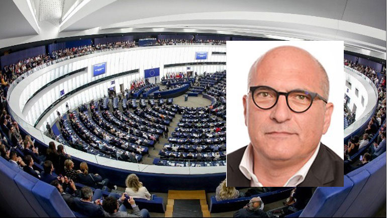 Qatargate: Συνελήφθη στη Νάπολη ο ευρωβουλευτής Αντρέα Κοτσολίνο Qatargate: Συνελήφθη στη Νάπολη ο ευρωβουλευτής Αντρέα Κοτσολίνο