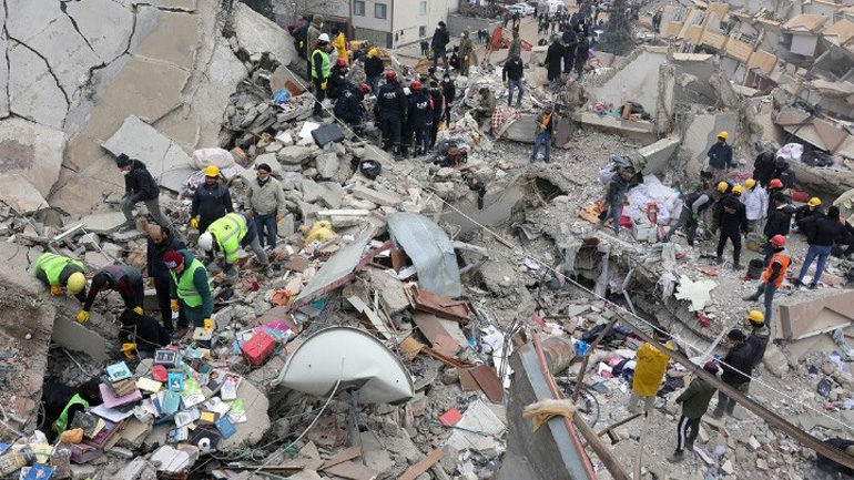 Αλυσίδα αλληλεγγύης από την Ελλάδα στην Τουρκία και την Συρία