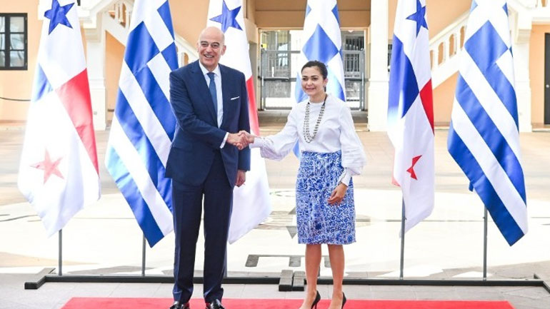 Δένδιας: Σύσταση ελληνικής πρεσβείας στον Παναμά