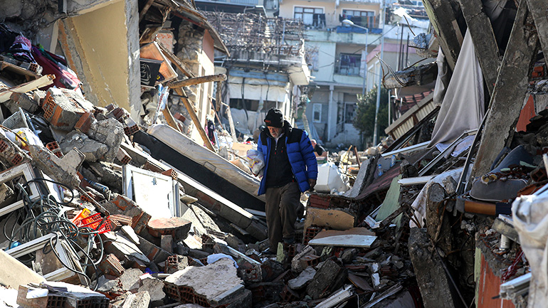 Ευθ. Λέκκας: «Οι νεκροί θα ξεπεράσουν τους 50.000»