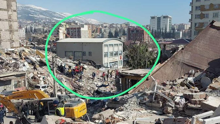 Σεισμός στην Τουρκία: Μόνο το κτήριο των Πολιτικών Μηχανικών έμεινε όρθιο