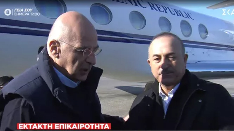 Προσγειώθηκε στα Άδανα ο Νίκος Δένδιας