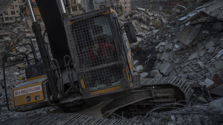 Τουρκία: Ένας 13χρονος ανασύρθηκε ζωντανός από τα συντρίμμια στην επαρχία Χατάι, 182 ώρες μετά τον σεισμό