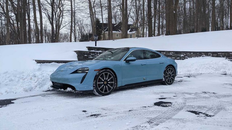 Όσο πιο πολύ κρύο έχει, τόσο πιο γρήγορη οδήγηση θέλει ένα EV για να έχει μεγαλύτερη αυτονομία