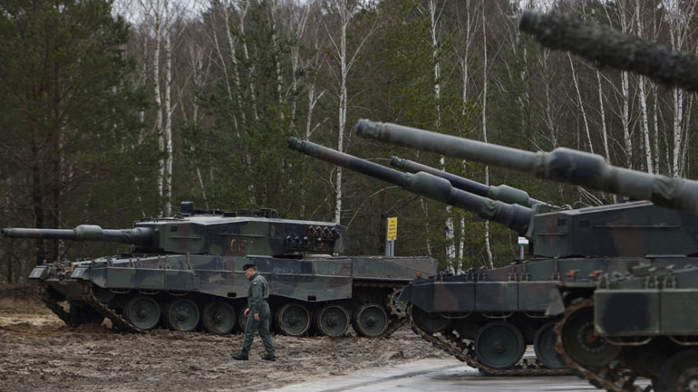 Ξεκίνησε η εκπαίδευση Ουκρανών στρατιωτικών στα άρματα μάχης Leopard στην Πολωνία