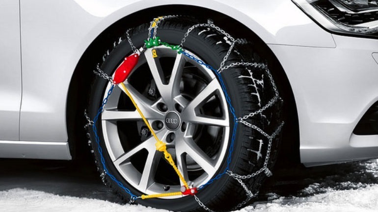 ΕΛΑΣ: Άρση της υποχρέωσης εφοδιασμού των οχημάτων με αντιολισθητικές αλυσίδες στην Αττική