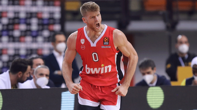 Γουόκαπ: «Μου αρέσει πολύ εδώ»