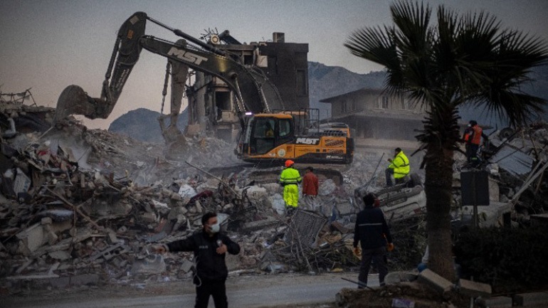 Reuters: Η «διπλωματία του σεισμού» θα βοηθήσει τις σχέσεις Τουρκίας – Αρμενίας