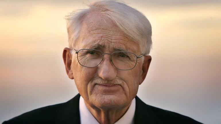 Χάμπερμας: Δεν είναι απαραίτητο να κερδίσει η Ουκρανία τον πόλεμο