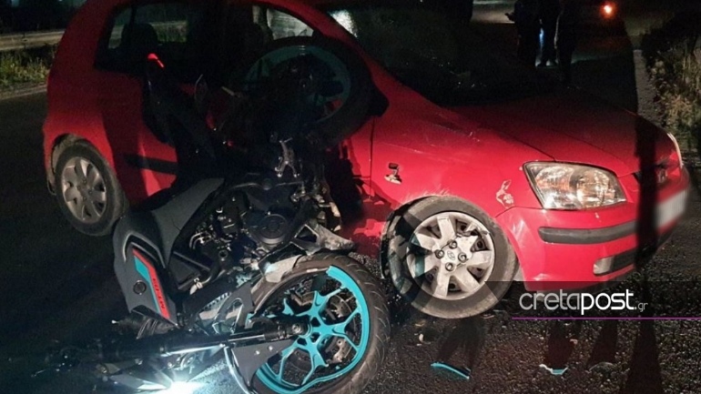 Ηράκλειο: Σοβαρό τροχαίο με έναν τραυματία ύστερα από σύγκρουση ΙΧ με δίκυκλο