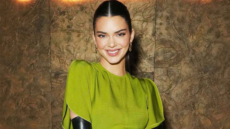 H Kendall Jenner απαντά για το photoshop στη φωτογραφία με το κορδόνι