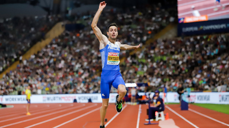 Το φοβερό ποστ του Netflix για το άλμα του Μίλτου Τεντόγλου στα 8,41 μ.