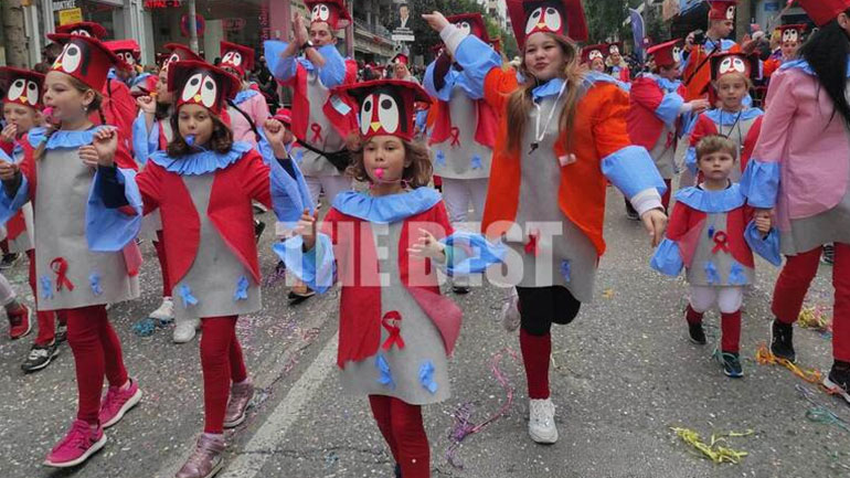 Πάτρα: 15.000 παιδιά στην παρέλαση του Καρναβαλιού των Μικρών