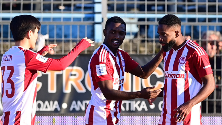 Άνετο πέρασμα (3-0) για τον Ολυμπιακό από τη Λαμία!