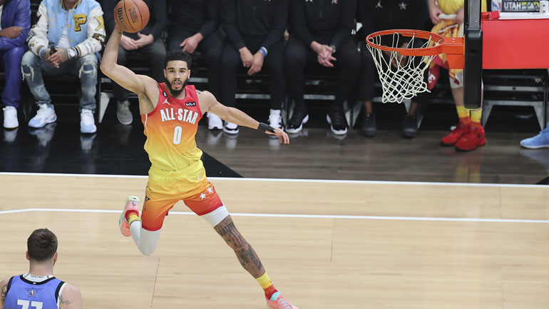 All Star Game: Ο Τέιτουμ οδήγησε την ομάδα του Γιάννη στη νίκη με ρεκόρ πόντων