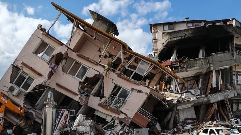 Τουρκία: Οι αρχές απομακρύνουν τα χαλάσματα καθώς ολοκληρώνονται οι προσπάθειες διάσωσης