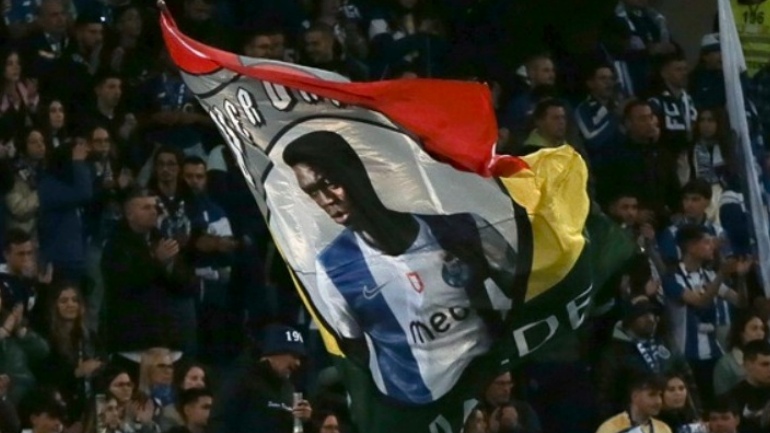 Η σορός του Κριστιάν Ατσού στο σπίτι του στην Άκρα