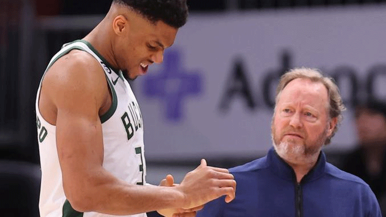 NBA: Στη Νέα Υόρκη για περαιτέρω εξετάσεις ο Αντετοκούνμπο