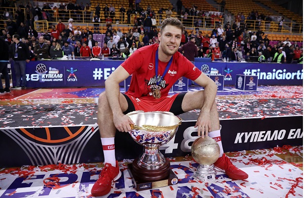 Ο Σάσα Βεζένκοφ