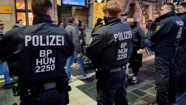 Champions League: Επεισόδια και 9 συλλήψεις στη Φρανκφούρτη πριν το ματς Άιντραχτ-Νάπολι