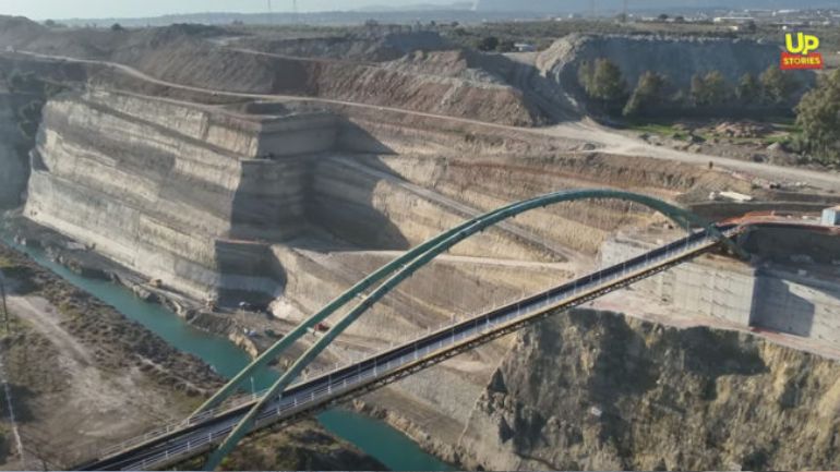 Ισθμός της Κορίνθου: Οι «χειρουργικής ακρίβειας» υποθαλάσσιες εργασίες