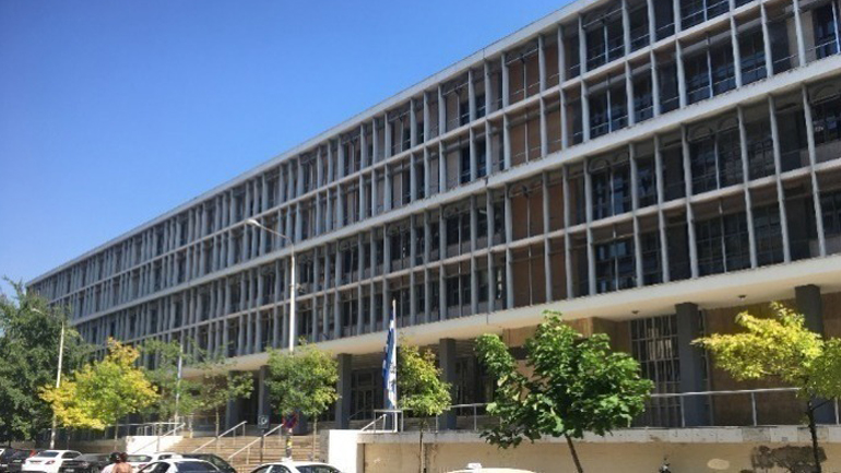 Θεσσαλονίκη: Δεκαετής κάθειρξη σε 37χρονη για κομπίνα σε βάρος 44χρονης