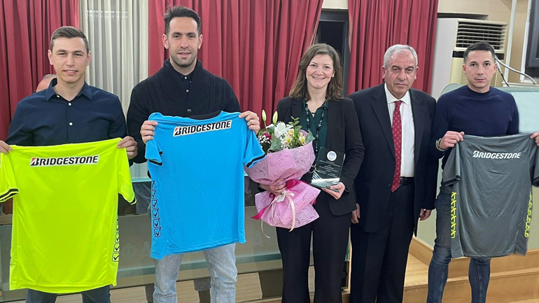 Η Bridgestone «εξασφάλισε» καλύτερα «κρατήματα» των διαιτητών ακόμη και στο… βρεγμένο!