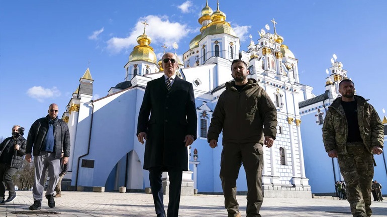 Δημοσκόπηση Reuters: Οι Αμερικανοί αρχίζουν να κουράζονται με τη στήριξη στην Ουκρανία