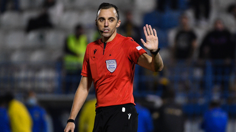 Super League: Ο Ζοάο Πινέιρο θα «σφυρίξει» στο Ολυμπιακός-Παναθηναϊκός