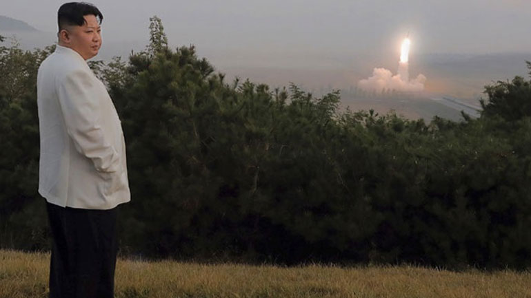 Εκτόξευση τεσσάρων πυραύλων κρουζ από τη Βόρεια Κορέα