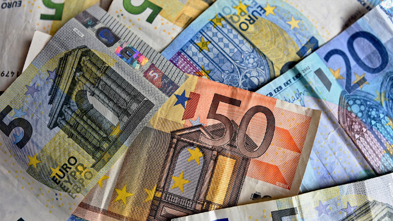 Στις 3 Μαρτίου θα ανακοινωθεί η αύξηση του κατώτατου μισθού