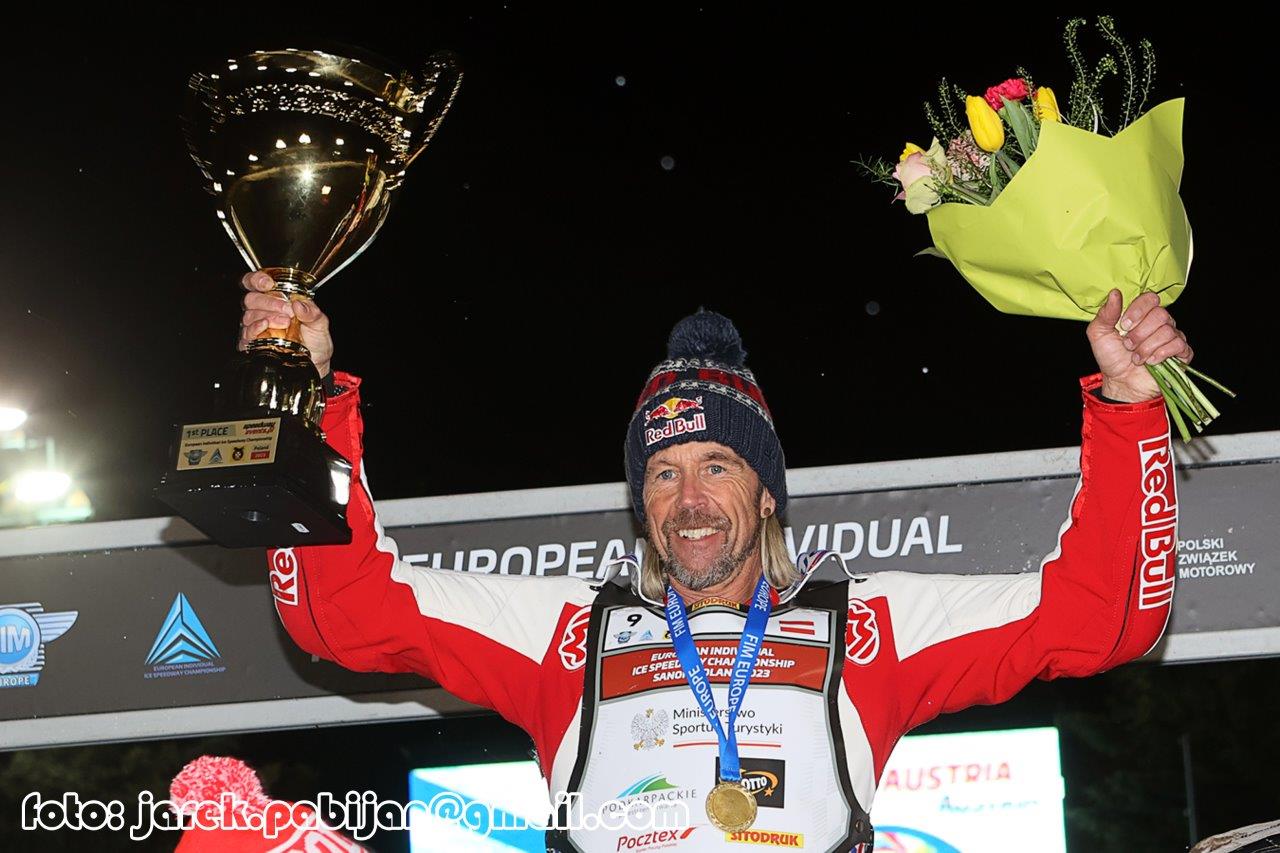 τριάντα χρόνια αγωνίζεται στον πάγο ο Franz Zorn