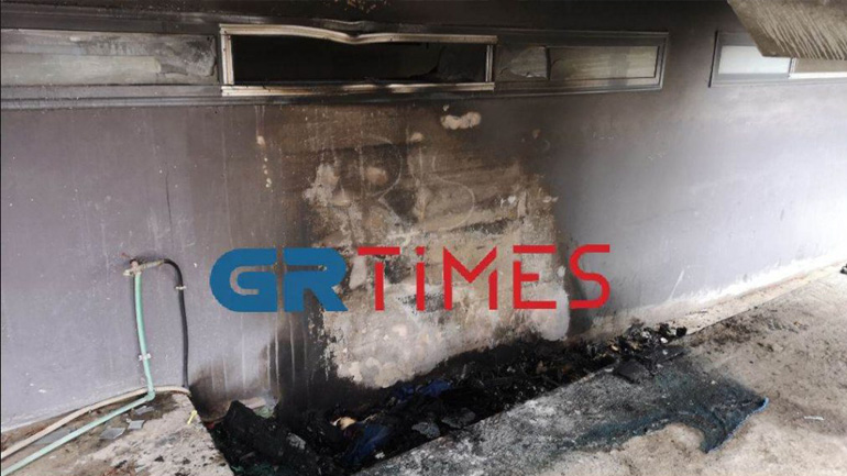 Καλαμαριά: Αγνώστων στοιχείων παραμένει ο άστεγος που βρέθηκε νεκρός σε φωτιά