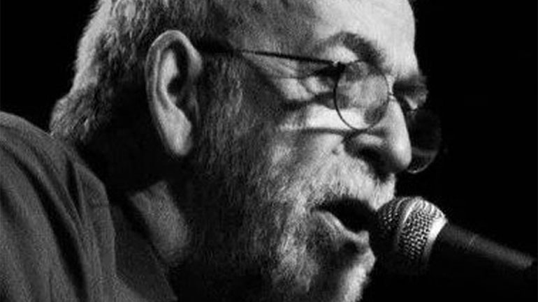 Ο Αργύρης Μπακιρτζής στο Mπαράκι της Διδότου