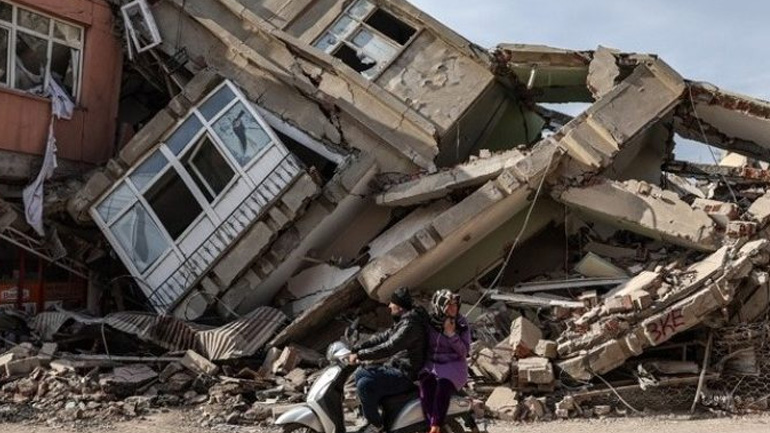 FIFA «The Best»: Σε δημοπρασία οι φανέλες των κορυφαίων για τους σεισμούς σε Τουρκία-Συρία FIFA «The Best»: Σε δημοπρασία οι φανέλες των κορυφαίων για τους σεισμούς σε Τουρκία-Συρία