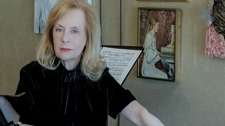 Μαρία-Τζάκυ Κάλλας….στο Ντιβάνι – «Μέσα από τα μάτια της αδελφής της»