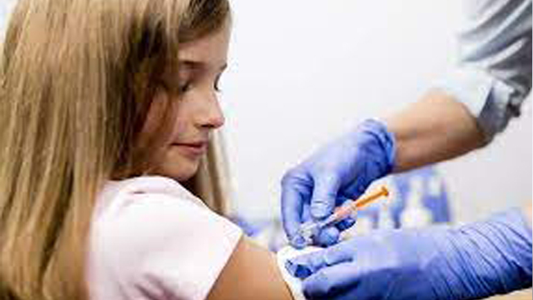 Οι Γαλλικές αρχές ξεκινούν γενικευμένο εμβολιασμό των εφήβων κατά του ιού των κονδυλωμάτων