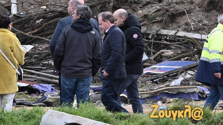 Εκνευρισμός και προχειρότητες στο Υπουργείο Υποδομών και Μεταφορών