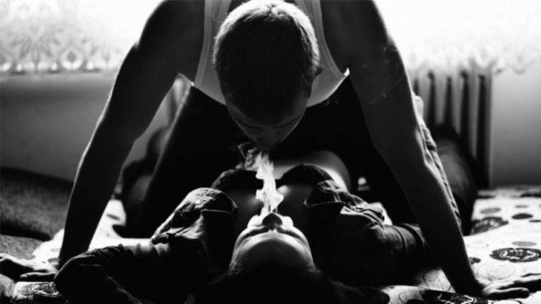 Οι στάσεις του σεξ που θα σε κάνουν να χάσεις πολλές θερμίδες