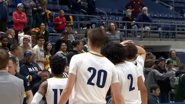 Ανατροπή στην ανατροπή στο κολλεγιακό πρωτάθλημα Ανατροπή στην ανατροπή στο κολλεγιακό πρωτάθλημα