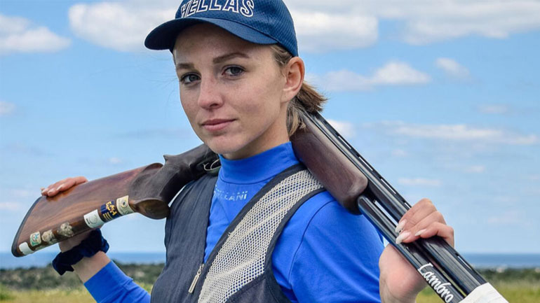 Η παγκόσμια πρωταθλήτρια σκοποβολής Εμμανουέλα Κατζουράκη ανάμεσα στους τραυματίες στα Τέμπη