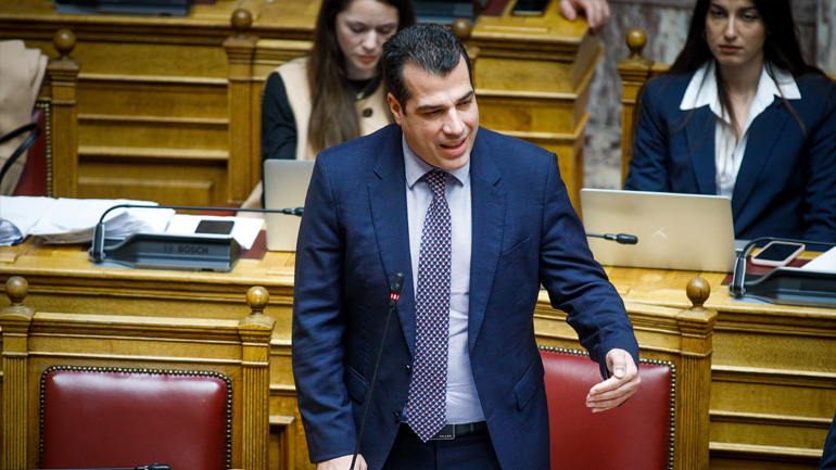 Θ. Πλεύρης: «Είδα να βγάζουν σορούς και γονείς να ψάχνουν παιδιά – Δεν είχαμε βοήθεια από την εταιρεία»