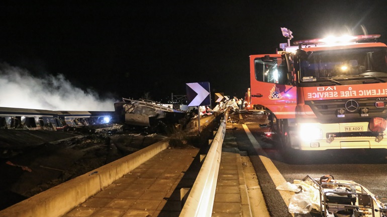 Τέμπη: «Ήταν να επιβιβαστώ στο 2ο βαγόνι, ο φίλος μου μού είπε να πάω στο τελευταίο» λέει 21χρονη φοιτήτρια