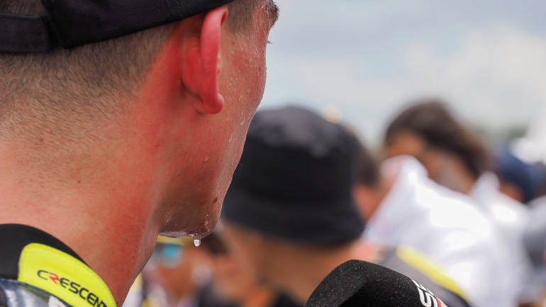 Πόσα κιλά χάνει ένας οδηγός μοτοσυκλέτας σε 40′ λεπτά Αγώνα;