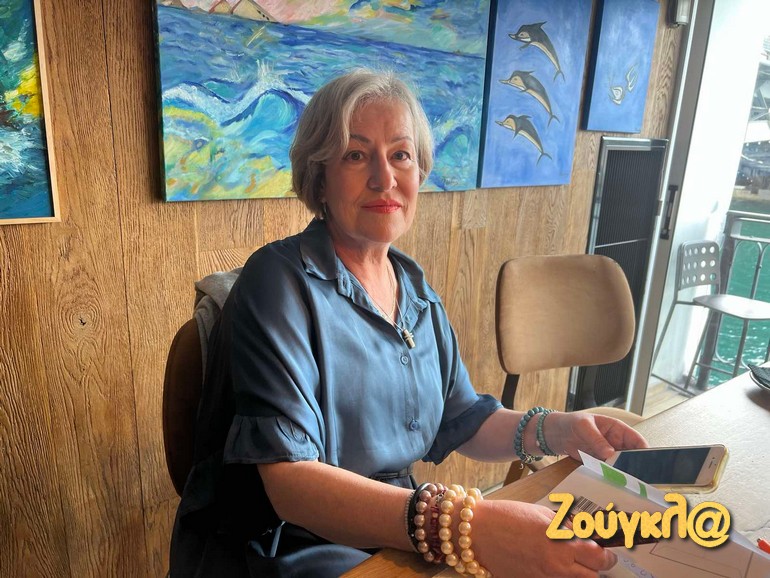 Η ζωγράφος, Ελένη Τομίδου