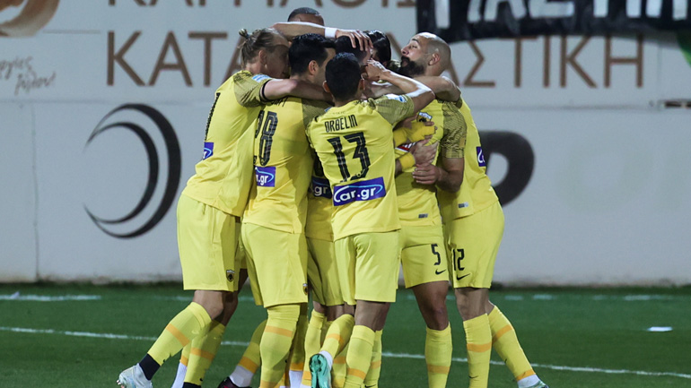 Έκανε… περίπατο στο Ηράκλειο η ΑΕΚ, νίκησε 3-0 τον ΟΦΗ και έπιασε κορυφή!